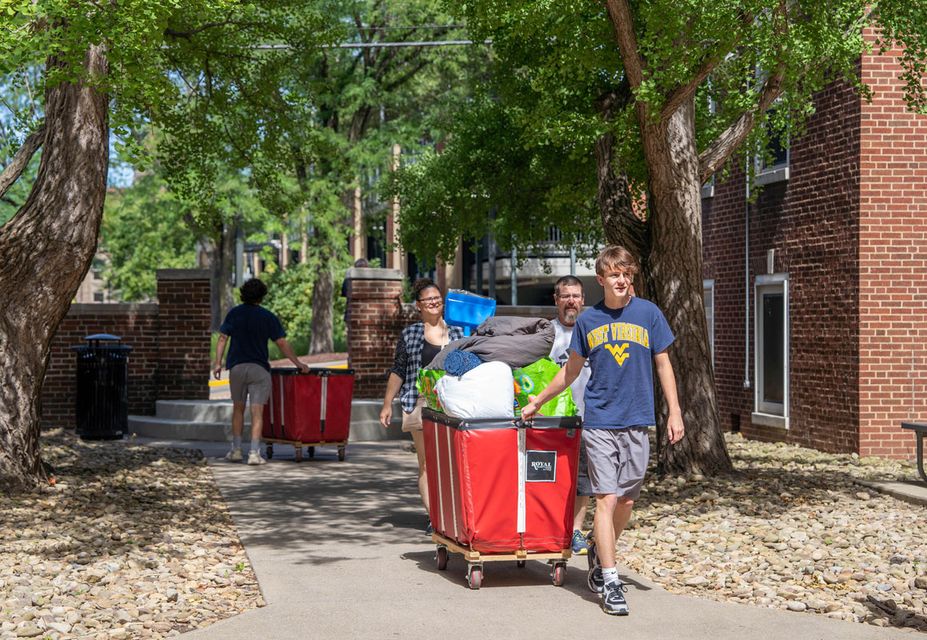 students moving out